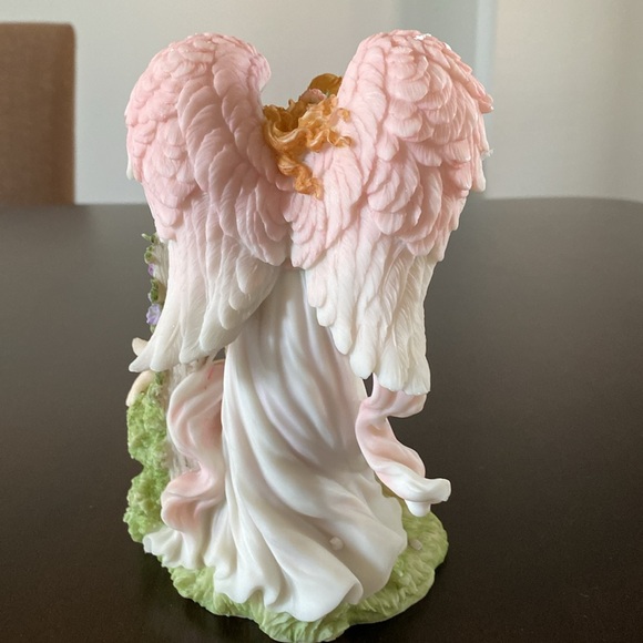 Alexandra "Endless Dreams' Figurine by Seraphim Classics - Picture 6 of 16